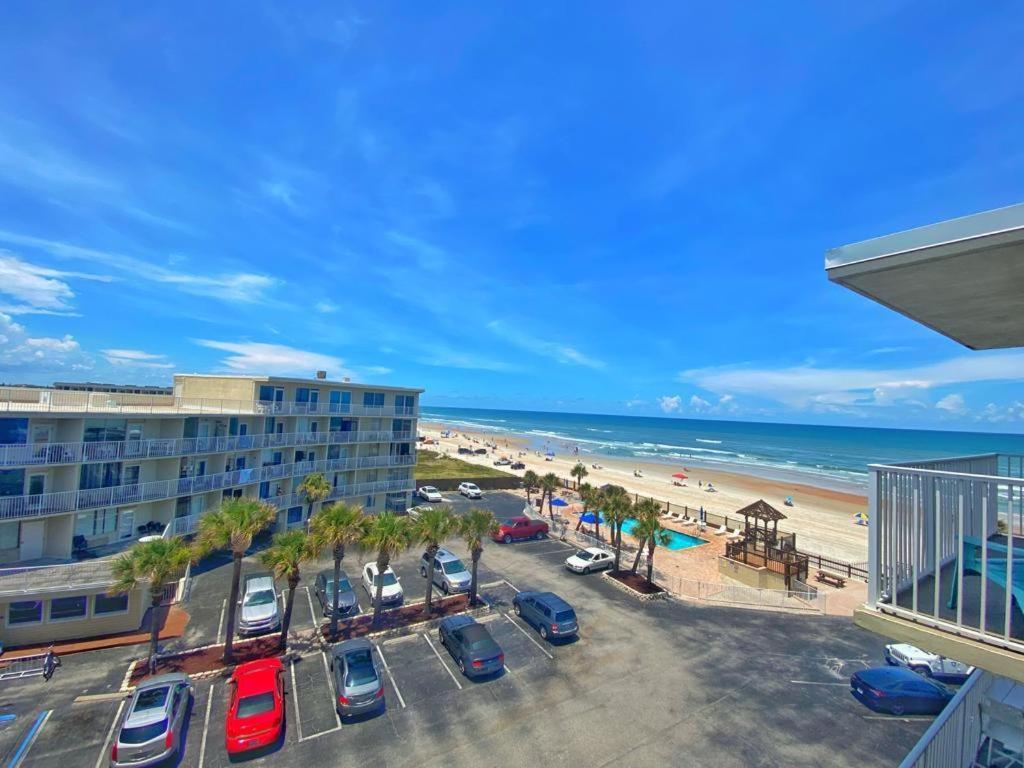 Sea Dip Resort Studios! デイトナ・ビーチ エクステリア 写真